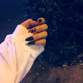 

Sexy Pointed Ink Finished fake long fingernail Lady Full Nail Tips Finger Art Bride press on nails halloween acrylic nail tips