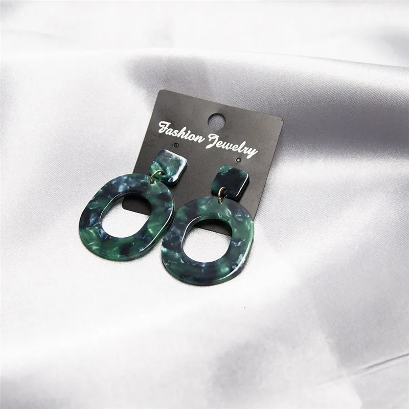 8064349763_873398036