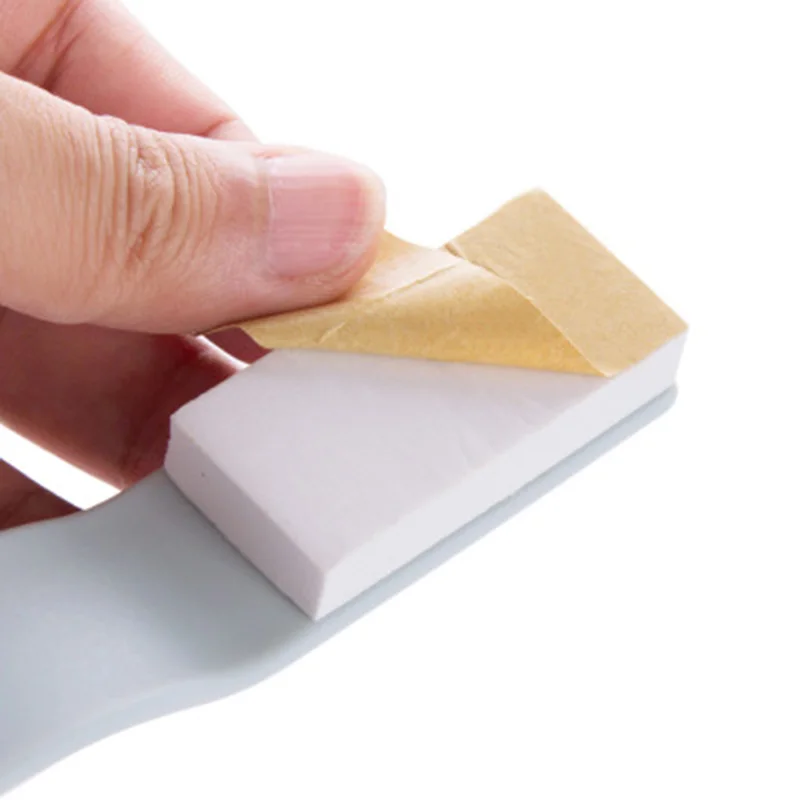 Creative Portable Toilets Lid Handle Uncovery Flip Lid Toilet Cover Home Toilet Accessory Not Dirty Hands 1PC