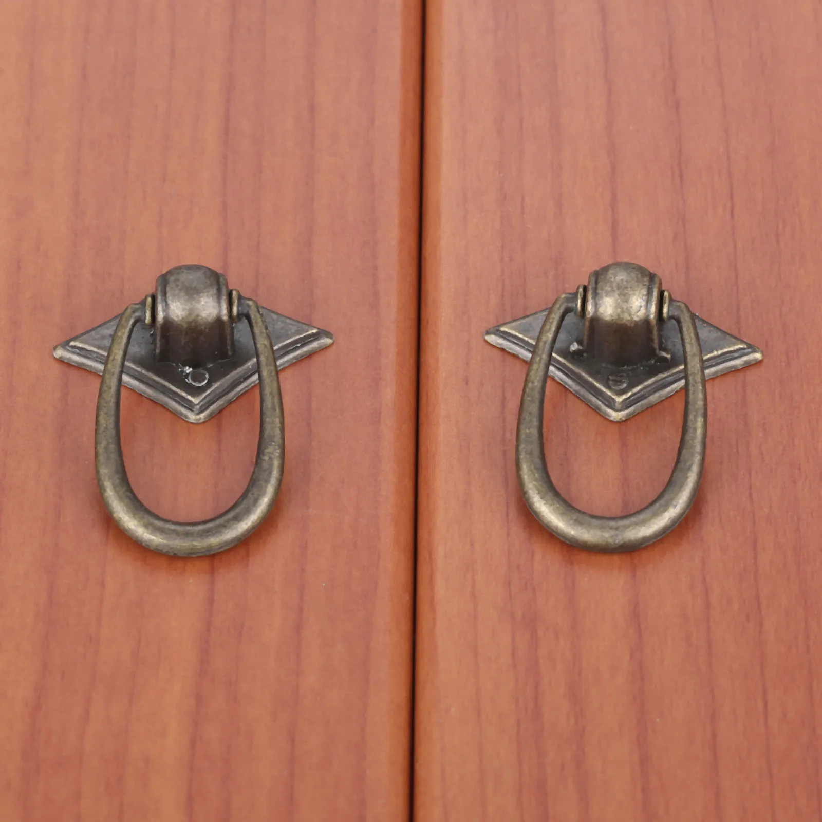 Description Picture 5 of item2Pcs 30*40mm Vintage Ring Handle And Knob Furniture Door Pull Handle European Zinc Alloy Cabinet Dresser Drawer Knobs