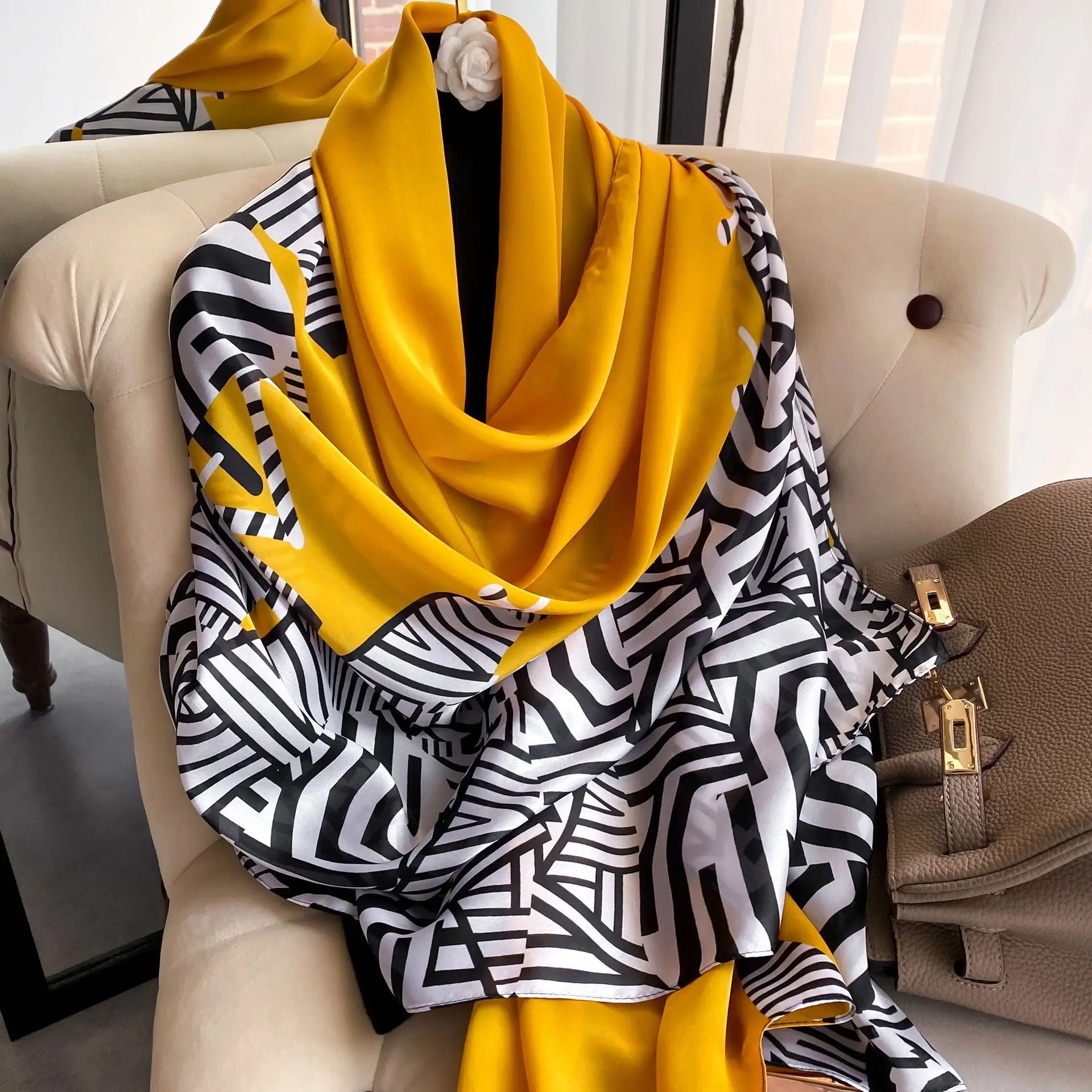 Luxury Brand Summer Silk Scarf Women Fas…