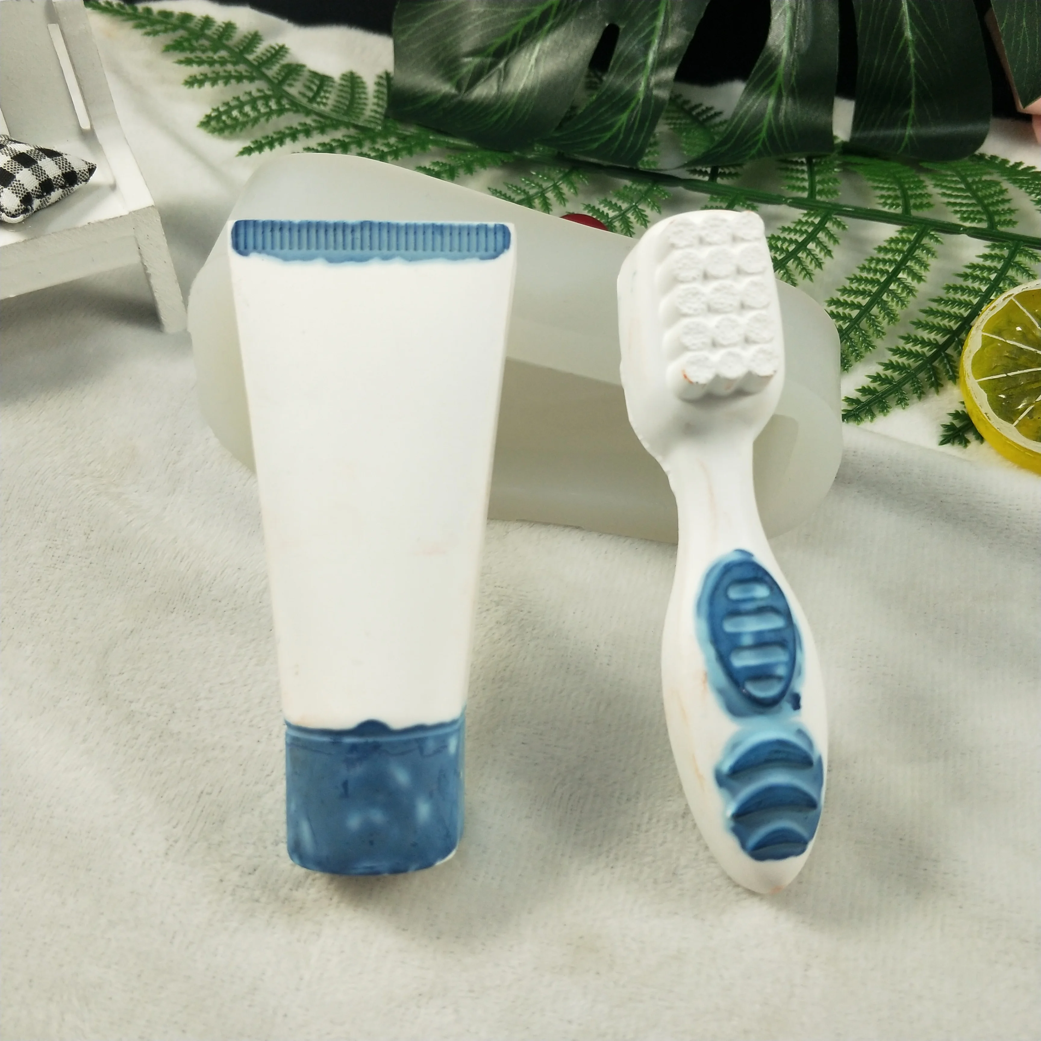 

QT0281 PRZY Toothbrush &toothpaste Soap Molds Mold Silicone Soap Mold Gypsum Chocolate Candle Molds Clay Resin Moulds