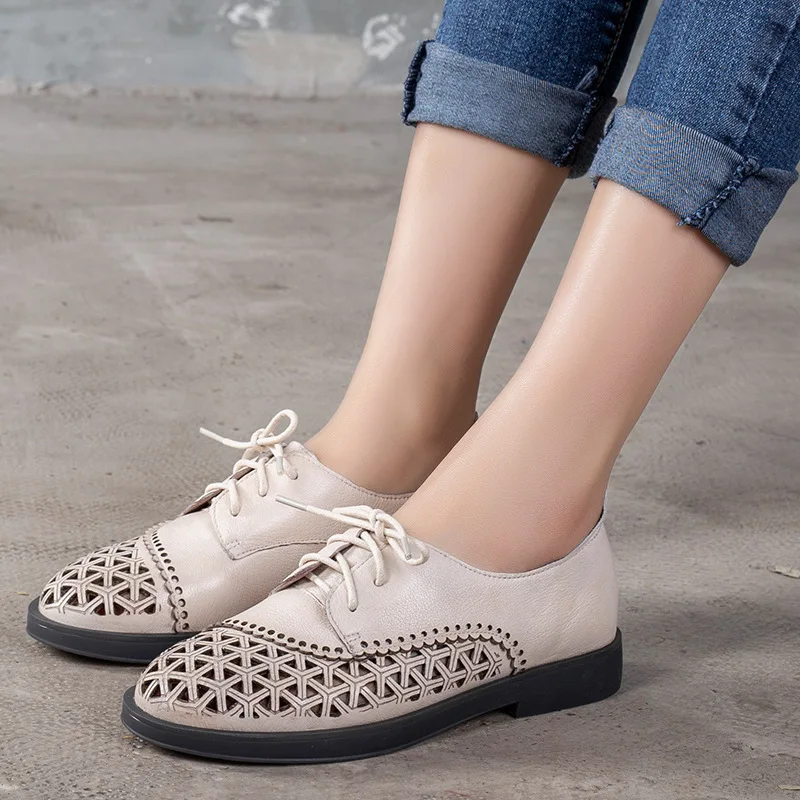 Женские кожаные туфли на плоской подошве бежевые шнуровке для женщин летние