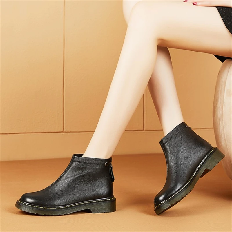 

Genuine Leather Women Snow Boots Ladies Winter Warm Shoes Ankle Med Heel Platform Round Toe 2019 New Fashion Free Shipping