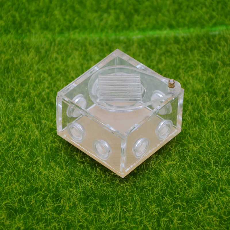 5x3.3x5cm