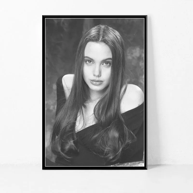 主图_P692_Angelina_Jolie_Sexy_Hot_Movie_Star_Acrtess_Black_And_White_Smoking_Art_Painting_Silk_Canvas (2)