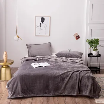 

Super Soft Blanket Flannel Aircraft Sofa Use Office Blanket Portable Car Travel Cover Blanket Winter Sheet solid color Bedspread