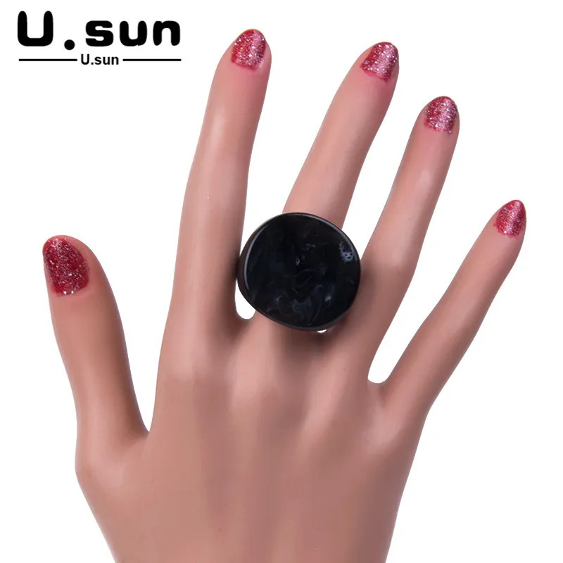 

Vintage Elegant Big Rings for Women Colours Beautiful Resin Acrylic Finger Rings for Ladies Simple High Quality Fashion Jewelry