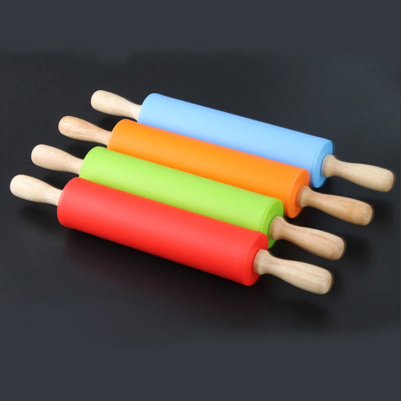 

18*4cm Silicone Food Grade Rolling Pin Wooden Handle Roller Rotatable Non-stick Dumpling Noodle Stick Baking Kitchen Tool