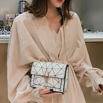 

Women Shoulder Bags 2020 Summer New Korean Version Of The Messenger Bag Handbag Chain Wild Crack Printing Wild Shoulder Bag