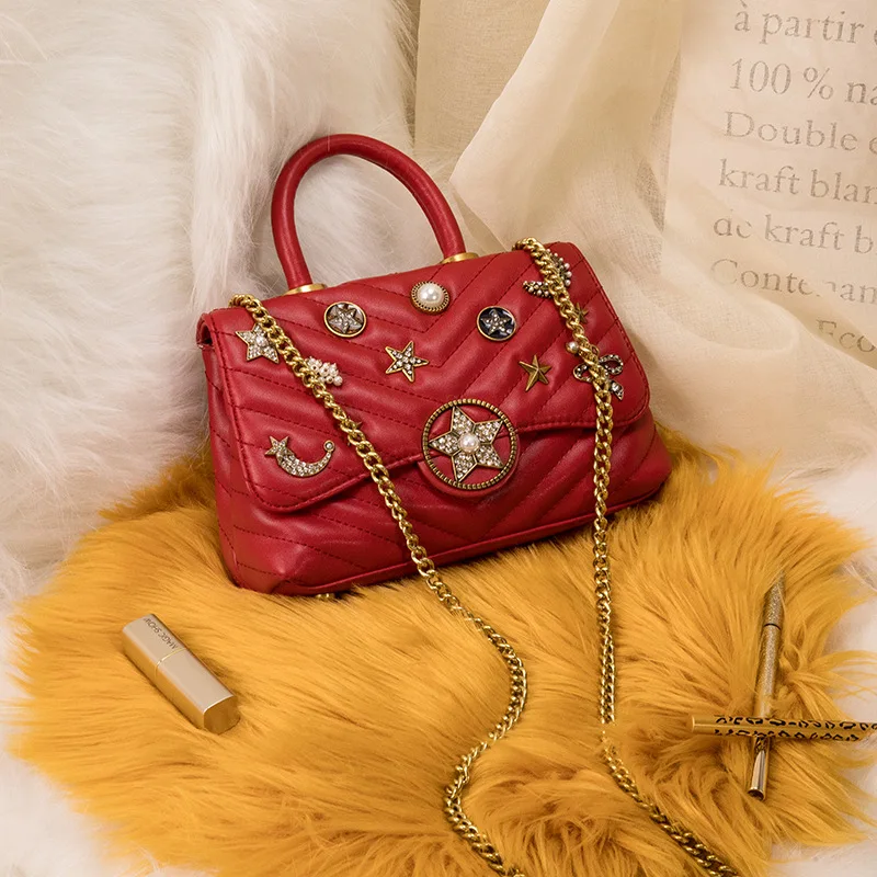 

2019 New Luxury Design Retro Diamond Medals Star Moon Lady Handbags Fashion Mini Slant Detachable Chain Messenger Bag and Purse