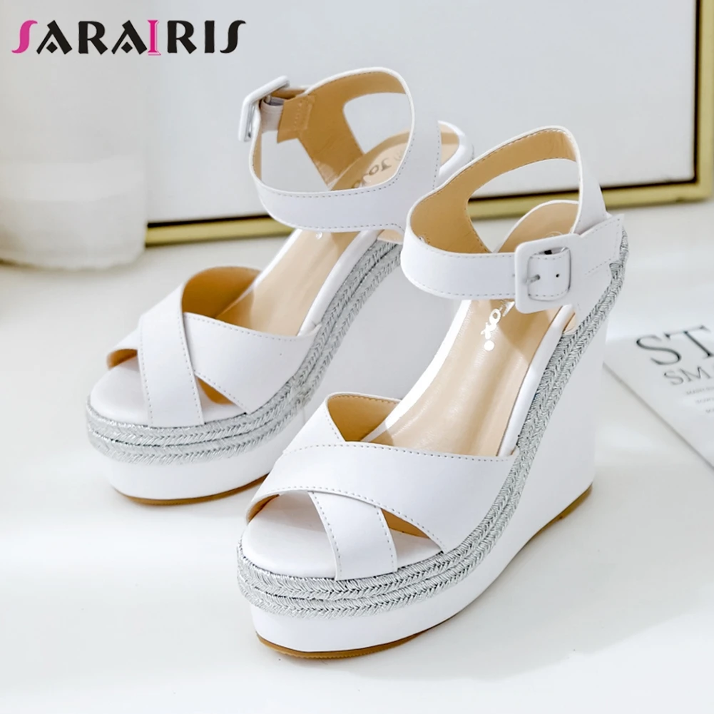 

SARAIRIS Luxury Fashion Lady Summer Platform Golden High Heel Sandals Buckle Strap Casual Party Wdding Sandals Women Shoes Woman