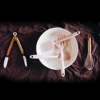 

Cross border hot selling rose gold handle silicone Mini baking scraper egg beater children's baking tool set