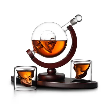 

Home Decoration Creative Glass Whiskey Wine Holder Skull Cup Glass Wine Bottle Red Wine Vodka Wine Bottle Crafts Decoration