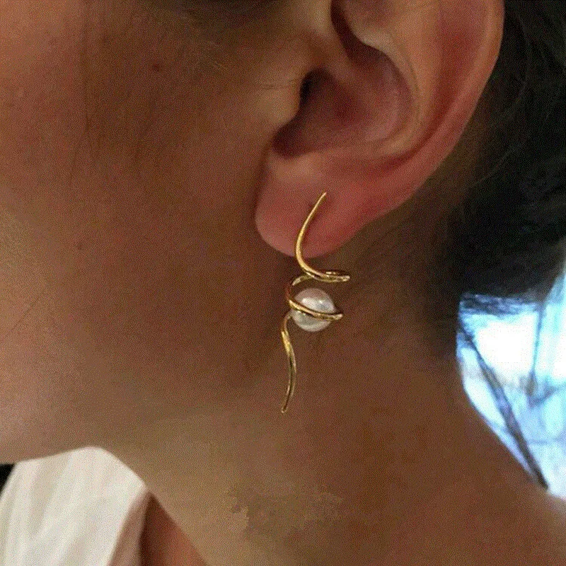 Earring Women Earrings Simple Geometric Design Unique Earrings Korean Gold Earrings Earclip Kshmir 2020 Spiral Wound Pearl A1750