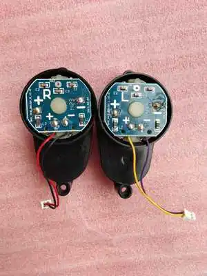 1 пара (L + R) боковой щеточный двигатель пылесоса оригинальные аксессуары для Midea R1