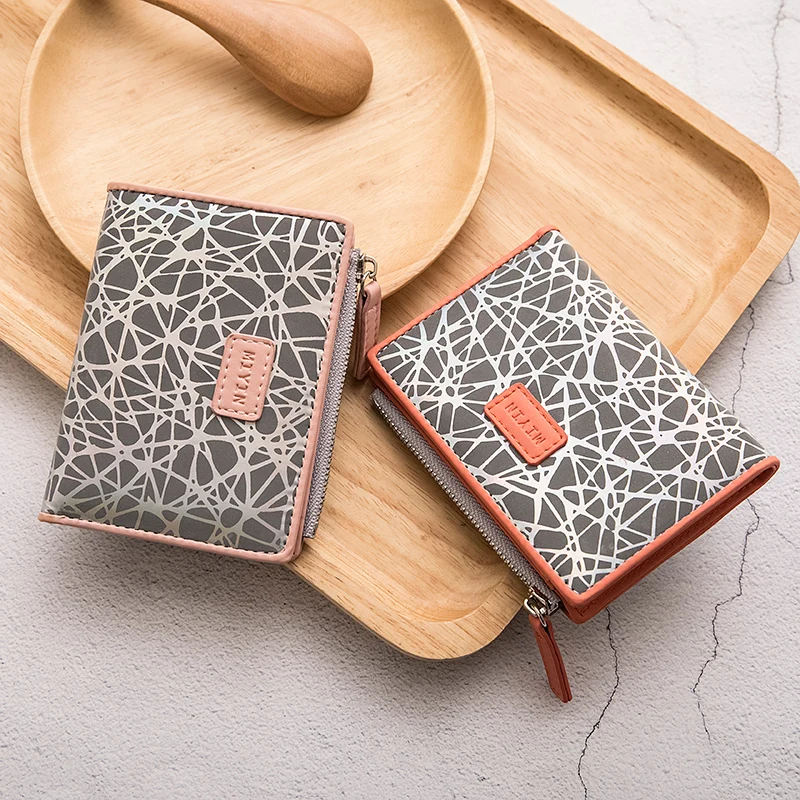2020 New women's wallet small print fold wallet zipper short ladies money bag functional card holder coin purse carteira feminin 2020 New women's wallet small print fold wallet zipper short ladies money bag functional card holder coin purse carteira feminin