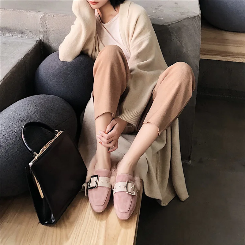 

Man-made Diamond Rivet Mules Shoes 2018 Autumn & Winter Square Buckle Really Rabbit Fur Loafers Genuine Leather Belt Buckle Fur