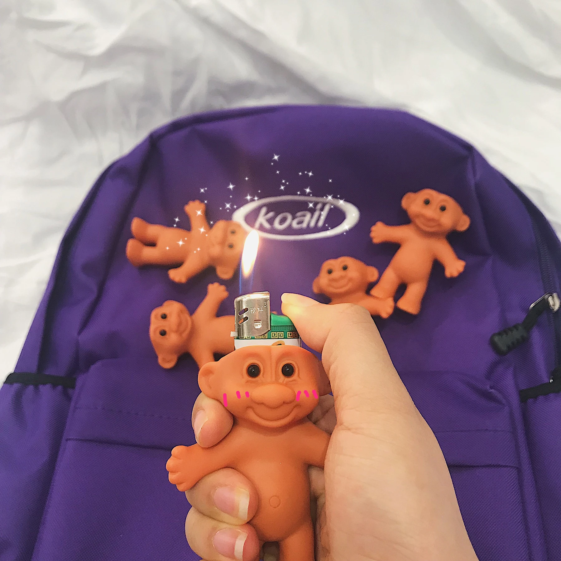 HZ 2019 Cute Silicone Cute Funny Rubber Naked Doll 7cm encendedor caja encendedor Protector nostálgico juguetes cigarrillos Accesorios|Piezas de cierre y matarial de joyería|   - AliExpress