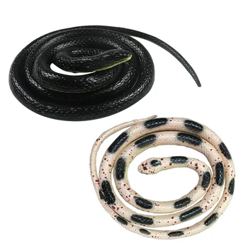 

2pcs Decorative Artificial Rubber Snakes Prank Props High Simulation Rubber Snakes Trick Models for Halloween Party