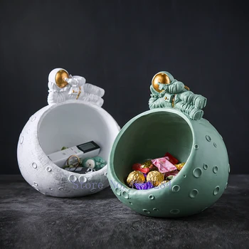 

Creative Resin Astronaut Space Storage Box Entrance Key Desktop Storage Crafts Modern Desktop Ornament Astronaut Children's Room
