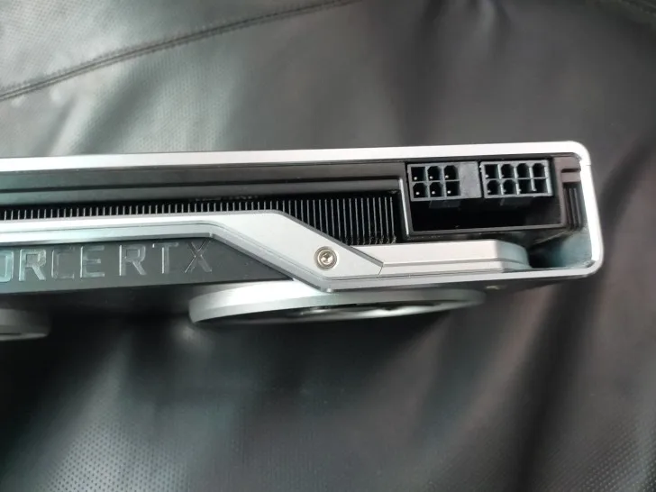 Рисунок 2 - Коробка RTX2080 газовая плита