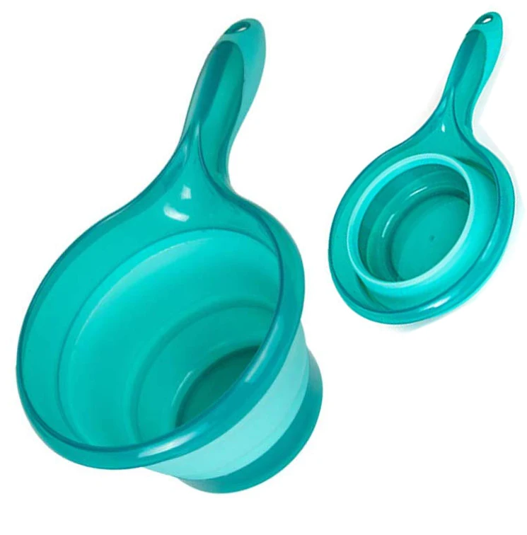Folding Water Ladle with Hanging Holes Plastic Bathing Ladle Spoon