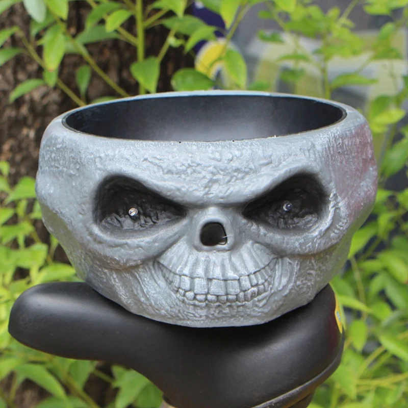 

Halloween Electric Induction Claws Fruit Plate Glowing Horror Bar Table Decoration Candy Box Decoration Props
