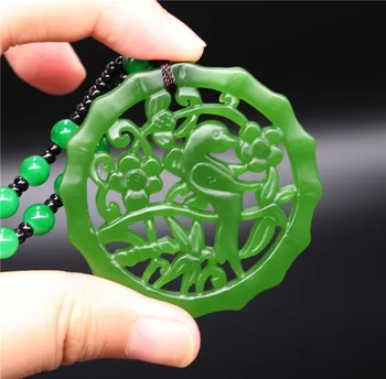 

Natural Green Jade Magpie Pendant Necklace Charm Jewellery Fashion Accessories Hand-Carved Man Luck Amulet Gifts