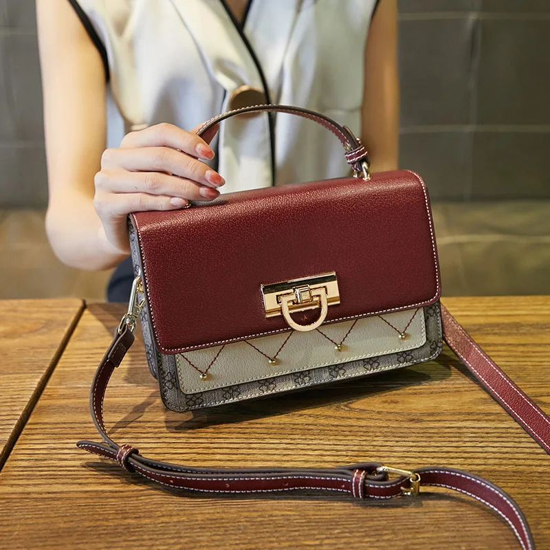 

Bag 2019 New Style Printed Shoulder Bag Fashion Lock Handbag Retro Rivet Shoulder Small Square Poor Bag