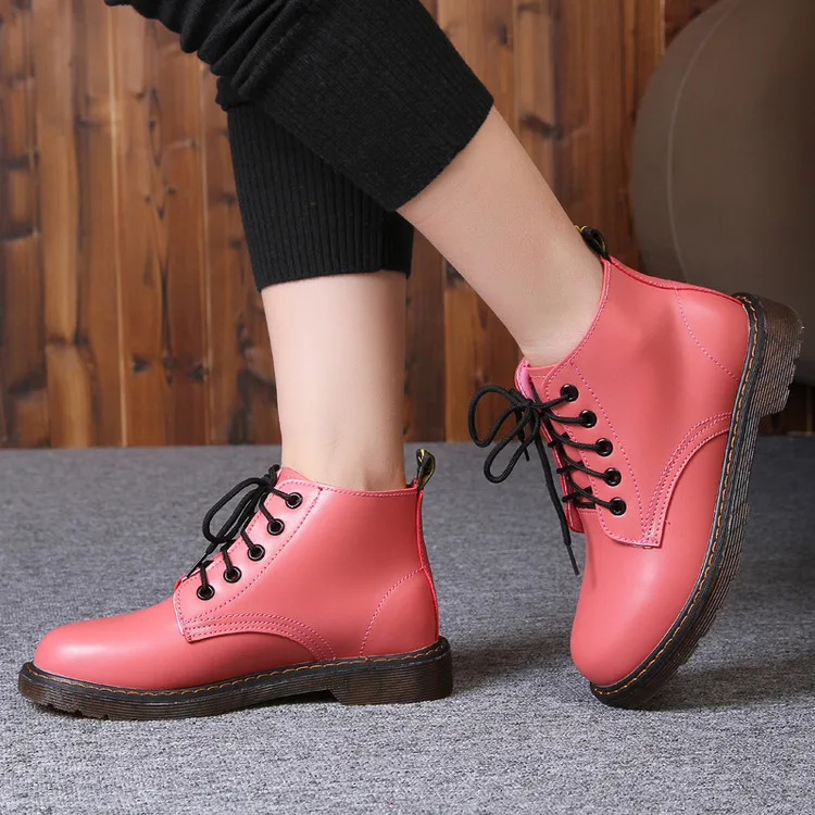 

Autumn And Winter England Martin Boots Women's Short Low Top Short Boots Lace-up Flat Heel-Toe Martin bin hui WOMEN'S Shoes