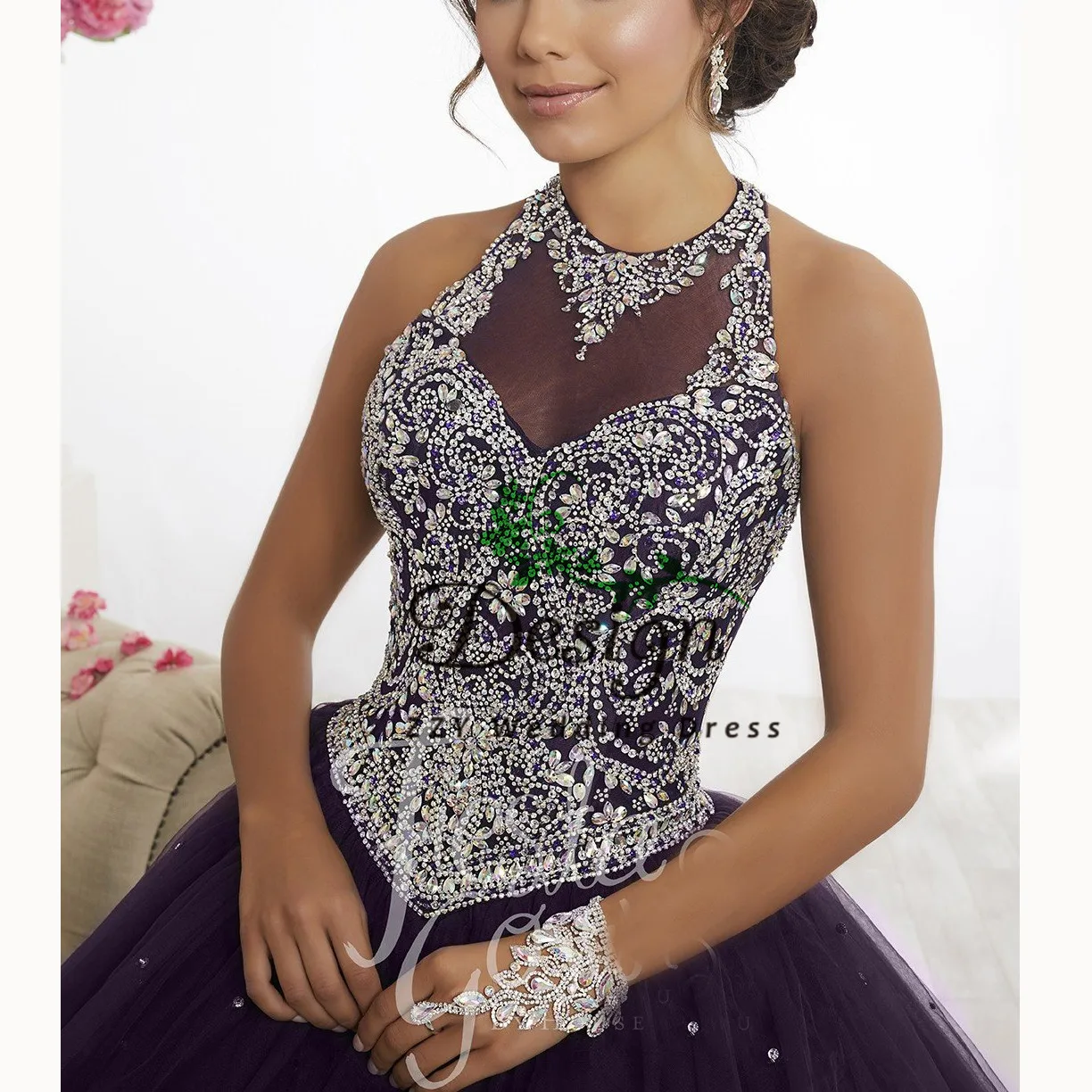Vestidos de quinceaneras фиолетовый Холтер открытая спина, тюль кристаллы на заказ бальное платье со шлейфом сладкий 16