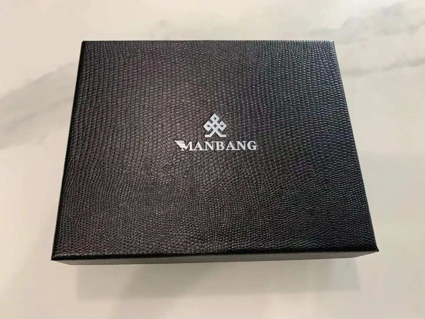 

Коробка Manbang для маленького бумажника