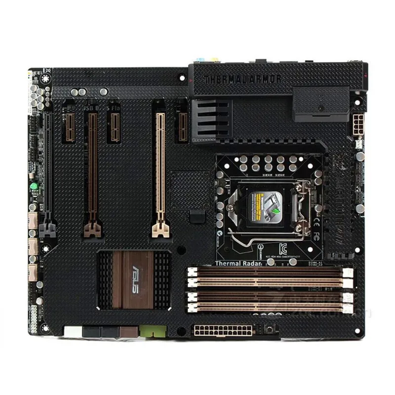 Материнская плата для компьютера ASUS SABERTOOTH Z77 LGA 1155 DDR3 Intel P8Z77 материнская