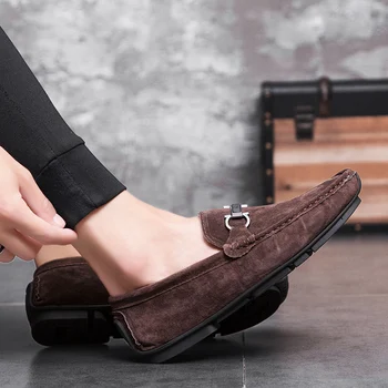 

Large size New Fashion Men Loafers Breathable Genuine Leather Shoes men Driving Shoes Moccasins Business Boat Top Men Shoes