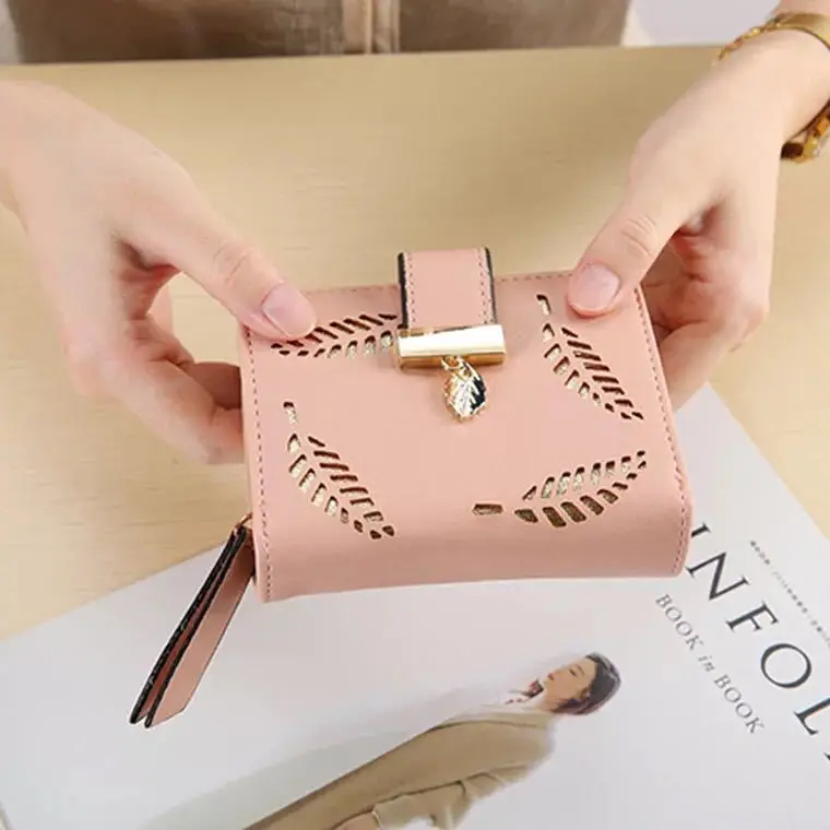 

Women's Short Wallet Leaves Hollow out Korean-style Fashion Buckle Zipper Handbag a Generation of Fat Manufacturers Direct Selli