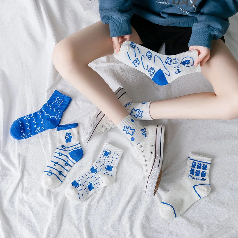 

Blue White Socks Cute Cartoon Calcetines Funny Fall Harajuku Fashion Kawaii Woman Chaussette Femme