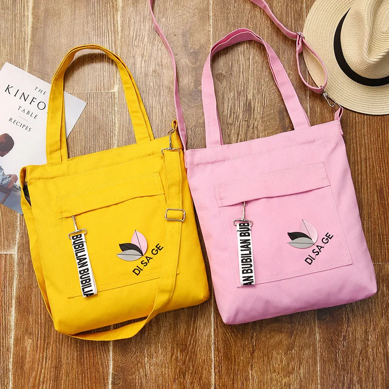 

2019 New Korean Canvas Bag Girl Embroidery Fashion Baitao Letter Single Shoulder Hand-held Canvas Shopping Bag