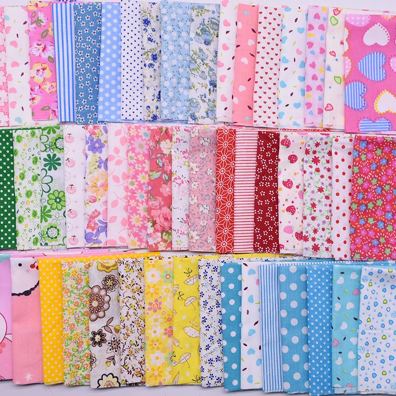 20cmx25cm and 25cmx25cm Cotton Fabric Printed Cloth Sewing Quilting Fabrics for Patchwork Needlework DIY Handmade Material 20cmx25cm and 25cmx25cm Cotton Fabric Printed Cloth Sewing Quilting Fabrics for Patchwork Needlework DIY Handmade Material