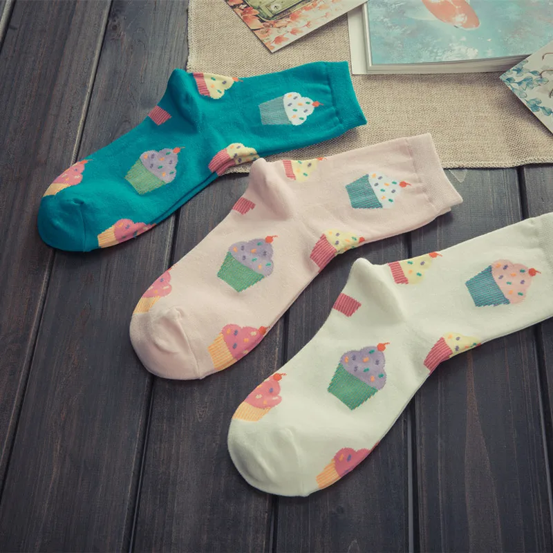 Харадзюку, милые хлопковые женские Носки с рисунком торта, милые женские повседневные носки, новинка художественная одежда, белый, розовый цвет, подарок, уличная одежда