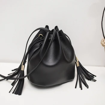 

Leather shoulder bag luxury ladies handbag female messenger bag messenger bag little girl small bag bucket bag