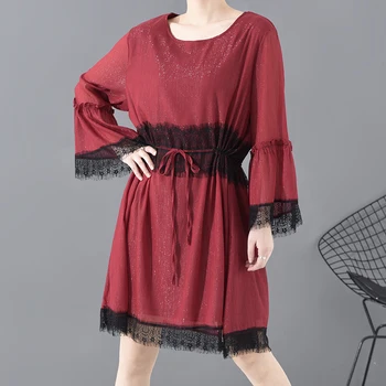 

LANMREM 2020 new spring summer new patchwork black lace dresses famale loose round collar chiffon dress drawstring waist AP106