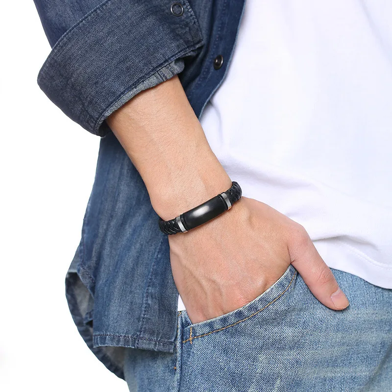 Vnox-Stylish-Men-s-Leather-Bracelets-with-Black-Stainless-Steel-ID-Bar-Custom-Personalized-Service-Jewelry (1)
