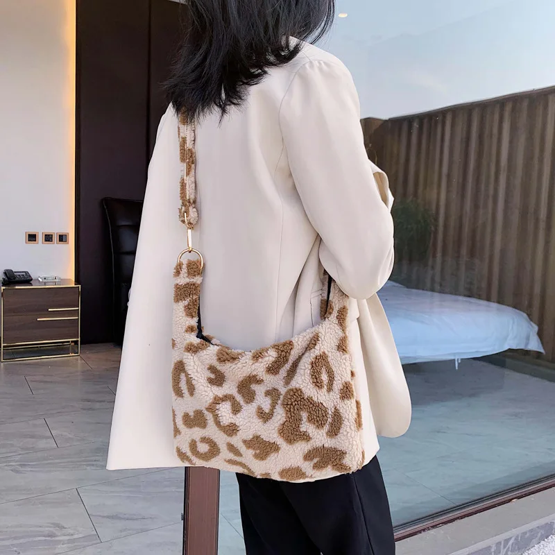 

Cute Plush Bag Women's 2019 New Style Fashion Korean-style Shoulder ins mori Series Autumn And Winter Fashion Classic Shoulder B