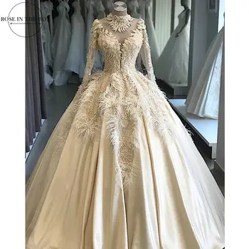 شراءفاخر مخصص الدانتيل الريش الديكور الكرة ثوب الزفاف الوهم طويل الأكمام فساتين الزفاف رداء دي ماري