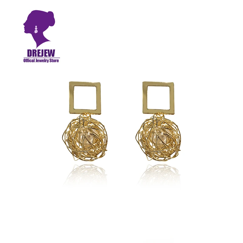 

DREJEW Small Gold Square Bird's Nest Statement Drop Earrings Daily Basics Fashion Alloy Pearl Earrings For Women Wedding Party
