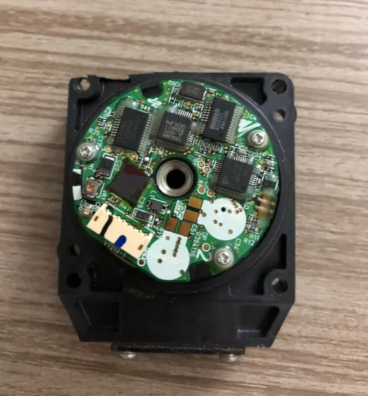 SGMSS-15A2A-FJ11 absolute encoder UTSAE-B17CLE works | Электроника