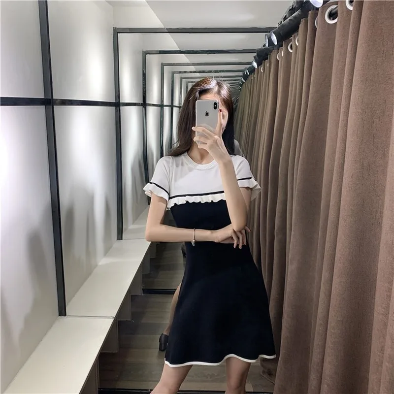 

2020 New Summer Women Dress Black White Short Ruffles Mini Dresses Lose Weight Korean O-Neck Casual Fashion Empire Patchwork