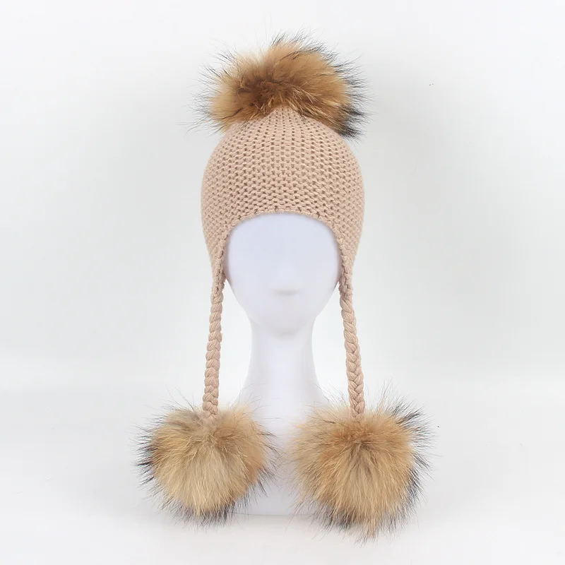 Dollplus/шапка для маленьких девочек; детские вязаные шапки; милые зимние шапки для мальчиков и девочек; шапка для новорожденных с мехом енота; теплые помпоны