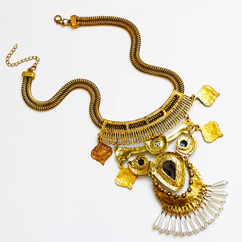 2339781681_1820137820